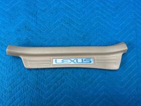 6791860042 Lexus Lx470 Rear Door Scuff Plate Drivers Side Tan Lf40 1998-2002 Oem