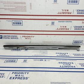 7572050010 Lexus 95-00 Ls400 Front Left Door Outer Weather Strip Belt Window Molding Oem