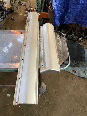 7585259015 Lexus 95-00 Ls400 Xf20 Front Left Driver Side Rocker Panel Molding Oem