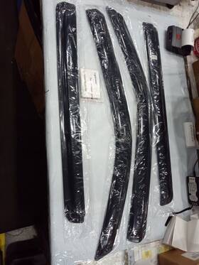 Nll-wv94788 Lightronic Used Tape-on Window Visors Rain Guards For 2022-2024 Nissan Frontier Crew Cab