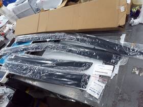 Us-wv94276 Lightronic Used Tape-on Window Visors Rain Guards For 2017-2025 Honda Ridgeline Crew Cab