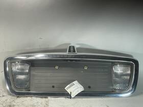 171.fd2u10 Lincoln Linc-town 2010 Lid/gate Moulding 2080157