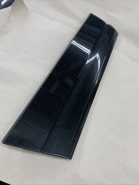 7l14-4024736-ajw Lincoln 2007-2017 Navigator Exterior Lower Trim Passenger Right Rear Door #0426