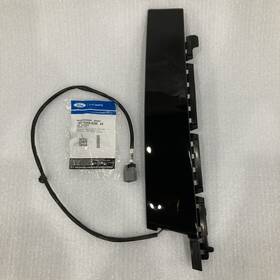 Gd9z5420554aa Lincoln Oem Continental Right Front Door Applique 2017-2020