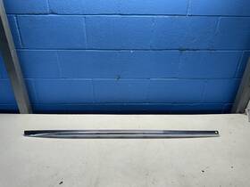 Jl7b7820781 Lincoln 2018-2024 Navigator Front Left Driver Side Door Bezel Molding Strip Oem