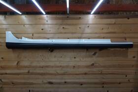 673010783 Maserati Motors Right Side Skirt Rocker Molding Trim Ghibli M157 14-17 Note