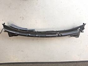 Eg21507s1 Mazda 2007-2012 Cx-7 Windshield Wiper Cowl Grille Cover Trim Oem