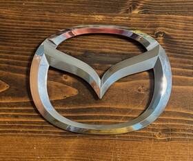 Eg2151730 Mazda Genuine Oem Cx-9 2007-2012 Cx-7 Front Grille Silver Emblem Badge