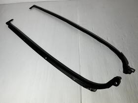 Fb01-50-870b Mazda Genuine Rx7 Fc 1986-91 Front Windshield Moldings
