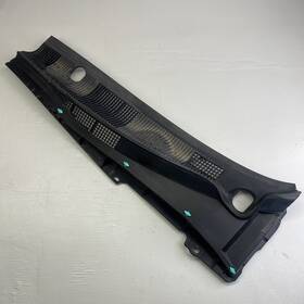 Gk2a-507s0 Mazda Oem 2003-08 6 Front Left Driver Side Wiper Arm Cowl Trim Cover