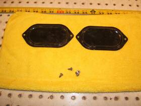 Mercedes-benz 108 693 03 33 Early W108 109 W111 W112 Trunk Wall Metal 1 Set Of 2 Covers / Screws T1