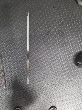 1117285230 Mercedes-benz 1117285130 Outside Top Of Door Molding W111 220se 250se 280se 3.5 Rt