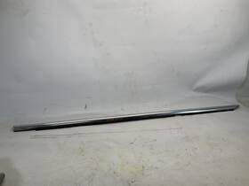 127.mb1q08 Mercedes-benz 07-13 S550 Sedan Rear Right Belt Trim Molding T