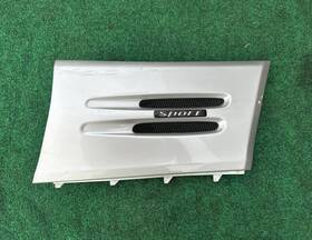 1296901840 Mercedes-benz 1996-2002 R129 Sl500 Front Right Side Fender Molding Silver Oem
