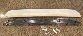 1637400770 Mercedes-benz W163 2002-05 Tailgate Lower Trim Cover Molding