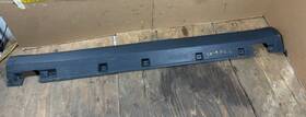 1646900840 Mercedes-benz 2006-2011 Ml 350 Left Side Skirt Rocker Cover Panel Molding Oem