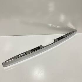 1647401093 Mercedes-benz 2006-2011 W164 Ml350 450 500 Trunk Lid Hatch Latch Handle Molding Trim