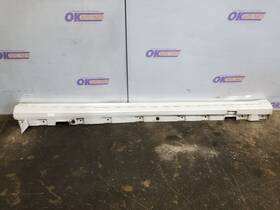 189.mb1q14 Mercedes-benz 14 2014 S550 Amg 222 Type Rocker Panel Moulding Right Passenger White