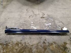 205-637-79-01 Mercedes-benz 2015 2016 2017 2018 2019 2020 2021 C300 Left Rocker Panel Moulding