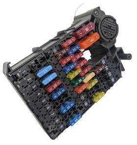 Mercedes-benz 2106981889 96-02 W210 E320 E500 Bracket Fuse Relay Box 2105453340