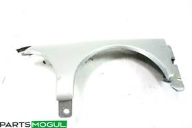 2108200112 Mercedes-benz 96-99 W210 E300 E430 Front Left Headlight Lower Trim Silver Oem