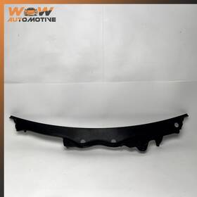2308300013 Mercedes-benz 03-12 R230 Sl500 Front Windshield Cowl Panel Cover Oem