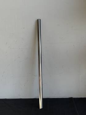 A1177250282 Mercedes-benz 14-19 Cla250 W117 Front Passenger Door Panel Window Belt Molding Oem