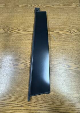 A1646903587 Mercedes-benz 2006-2011 Ml350 Left Rear Door Side B Pillar Trim Panel Cover Oem