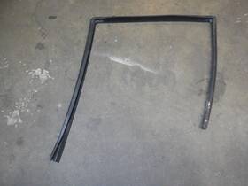 A1647350125 Mercedes-benz Rear Left Window Seal A 1647350125 06-11 W164 Ml550 Ml500