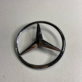 A2048170416 Mercedes-benz X204 Glk Rear Trunk Boot Emblem Badge Star Used