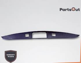 A2057400093 Mercedes-benz 2016-2021 C300 C43 C63 W205 Trunk Lid License Plate Handle Molding Oem
