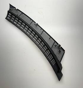 A2088310258 Mercedes-benz 98-03 Clk320 Convertible Windshield Cowl Vent Grille Cover Trim Oem
