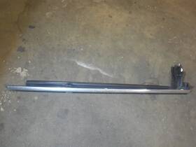 A2197350365 Mercedes-benz Rear Left Window Trim Seal Silver 05-11 W219 Cls550 Cls500