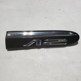 A2206900262 Mercedes-benz 2000 - 2006 W220 S600 Passenger Front Fender Trim V12 Badge Emblem