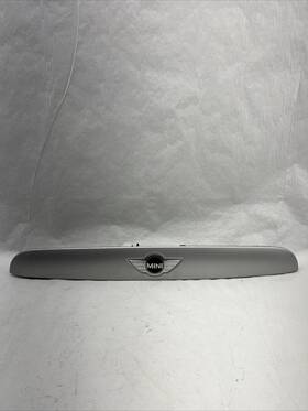 7362119-07 Mini 2007-2015 Cooper F55 F56 Rear Trunk Hatch Handle Molding Oem