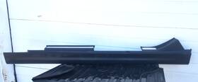 9447409 Mini 2014-2024 Cooper S Driver Side Skirt Rocker Molding 4-door