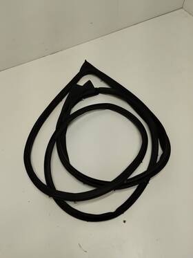 05067767ad Mopar Jeep Patriot 07-17 Front Driver Side Outer Door Seal 07405i