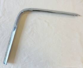 1686519 Mopar 1957-58 Chrysler Windsor Saratoga Left Front Fender Hood To Wheel Opening Trim