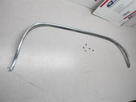 70ci1-2b3 Mopar 2901499 Wheel Arch Lip Trim Molding Lh Rear 1970 Chrysler Imperial