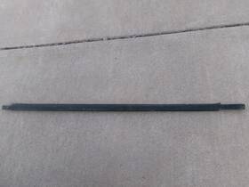55135115 Mopar Oem Front Left Door Glass Sweep For 1993-1998 Jeep Grand Cherokee Zj