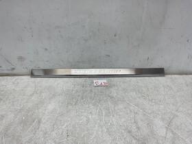 82211234 Mopar 2008 2009 2010 2011 2012 2013 Dodge Challenger Single Door Sill Guard Oem