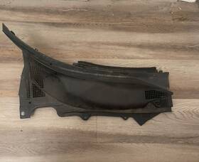 66862cd010 Nissan 119.da1v08 04-09 350z Front Passenger Cowl Vent Panel Oem