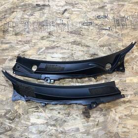 123.da1w15 Nissan 2009-2016 Gtr R35 Windshield Wiper Cowl Trim Vent Lh And Rh Oem Mint