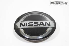 62890-7fw0a Nissan 2021-2023 Kicks Front Bumper Grille Center Middle Emblem Logo Symbol Oem