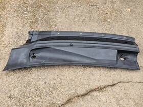66811-7s000 Nissan 2004-2010 Titan Armada Front Left Windshield Top Cowl Cover