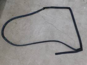 82830-3sg1a Nissan 828303sg1a 2013-2019 Passenger Side Door Weather-strip Oem