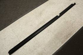 993.531.042.01 Oem 531.042.01 Porsche 911 964 993 Right Outer Door Molding Trim For Convertible