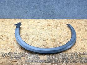 63861-5dj0a Oem Infiniti Qx30 2017-2019 Front Left Driver Side Fender Wheel Molding Trim