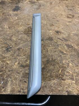 77530-52d00 Oem 01-06 Suzuki Grand Vitara Xl-7 Right Rear Door Trim Molding Za4