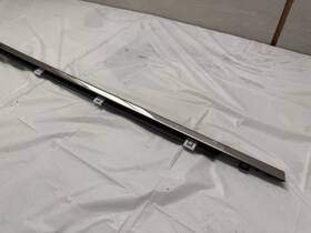 83220-ar010 Oem 83220ar010 Genesis Gv70 2022-2025 Rear Right Passenger Window Belt Molding